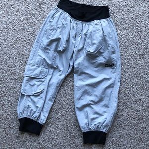 Zumba Light Gray & Black Cargo Capris